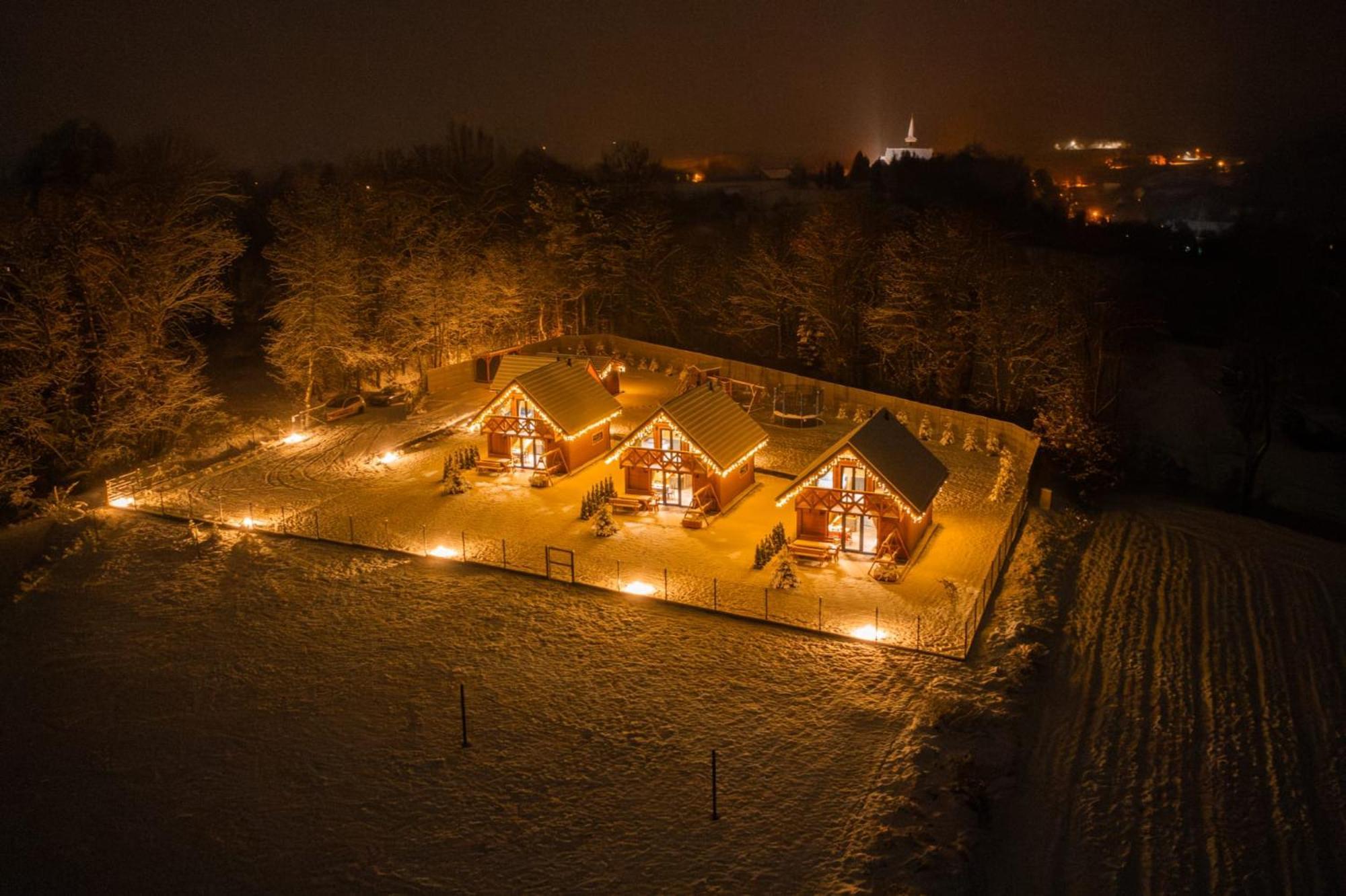 Sloneczne Domki Sudety - Domki Caloroczne Kotlina Klodzka Stary Waliszow ภายนอก รูปภาพ